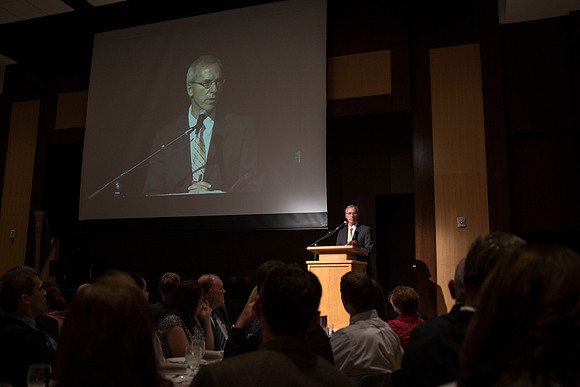 Kelley Burgener welcomes the Faculty members to the banquet.
