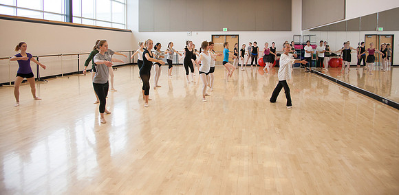 A ballet dance class taught by Patricia Dienhart.