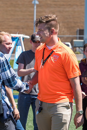 BYU-Idaho Get Connected, new students meeting their iTeam. Spring Semester