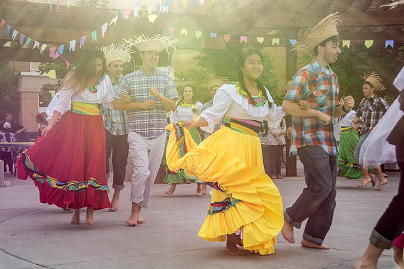 The Brazilian harvest festival, organized by students, featured music games and dancing.