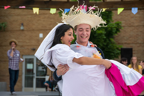 The Brazilian harvest festival, organized by students, featured music games and dancing.