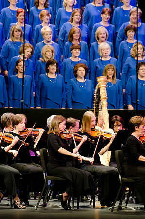 Mormon Tabernacle Choir and orchestra performing in the BYU-Idaho Center.