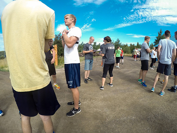 The Viking Race, held by wellness activities, is a great way to go outside with friends and school mates and have fun on an adventurous run.