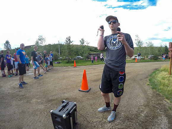 The Viking Race, held by wellness activities, is a great way to go outside with friends and school mates and have fun on an adventurous run.