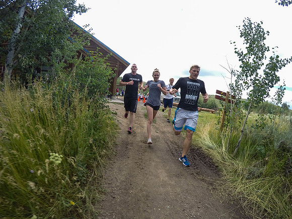 The Viking Race, held by wellness activities, is a great way to go outside with friends and school mates and have fun on an adventurous run.