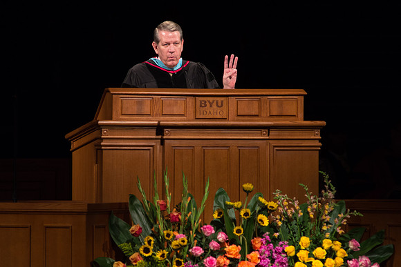 Elder Donald L. Hallstrom, Presdiency of the Seventy, speaks at graduation commencement ceremony.