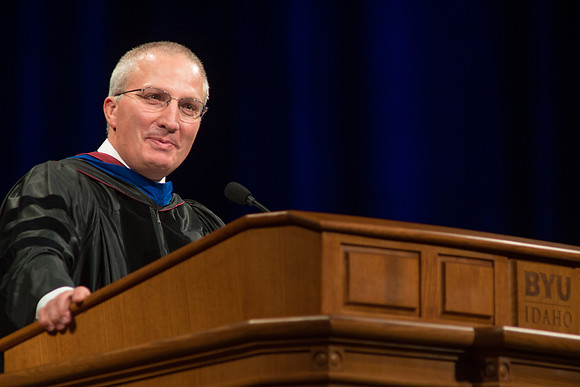 Van Christman, Dean of the College of Agriculture and Life Sciences, welcomes graduates at the convocation.