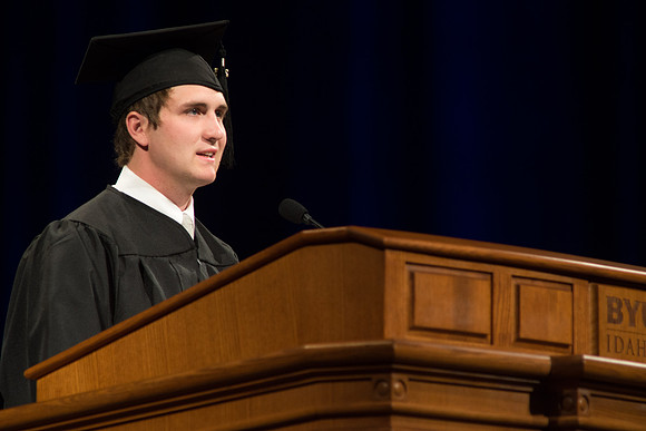 Chase Staker, Animal Science Graduates, speaks to fellow grad students.