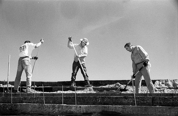 Construction of the Arboretum.
