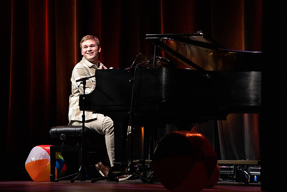 Students participate of the New Student Talent Show in the Hart building.