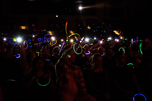 Students participate of the New Student Talent Show in the Hart building.