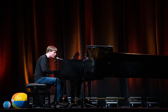 Students participate of the New Student Talent Show in the Hart building.