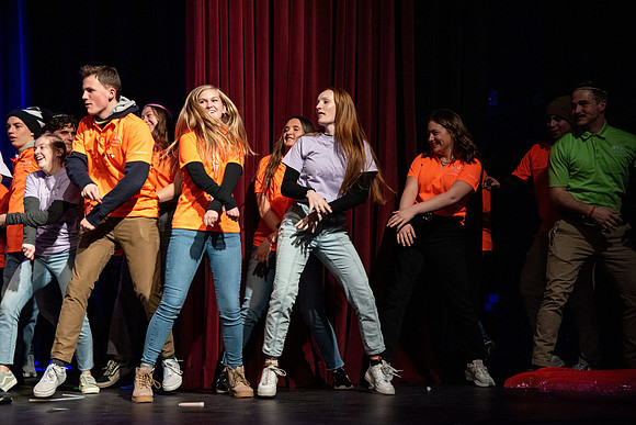 Students participate of the New Student Talent Show in the Hart building.