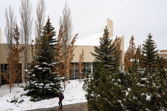 Taylor Building during the first week of the semester.