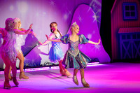 Wizard of Oz on Ice Center Stage Apr 2026