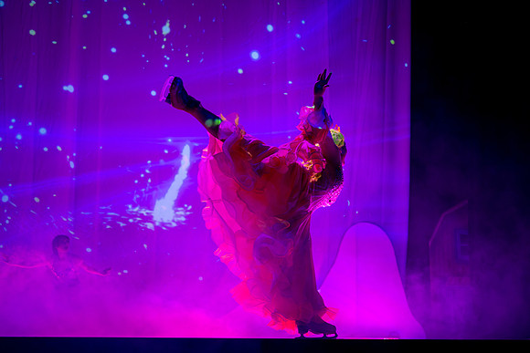 Wizard of Oz on Ice Center Stage Apr 2026