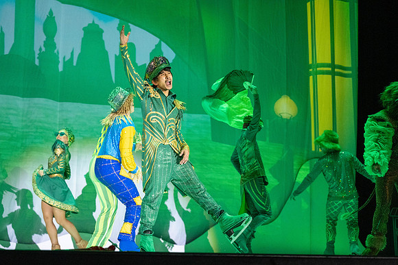 Wizard of Oz on Ice Center Stage Apr 2026