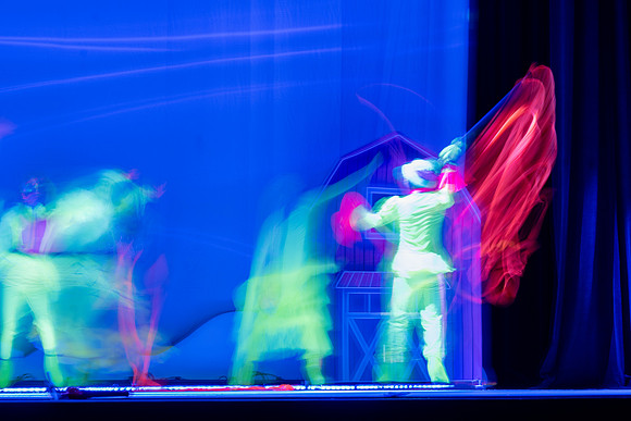 Wizard of Oz on Ice Center Stage Apr 2026