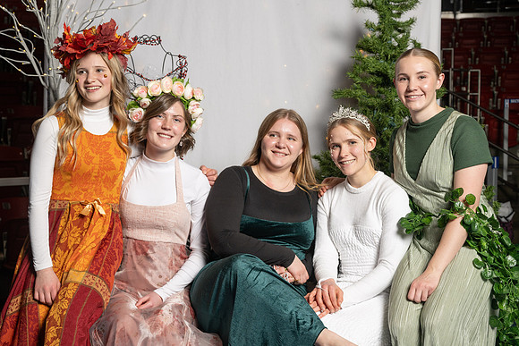 Fashion show - December 2024