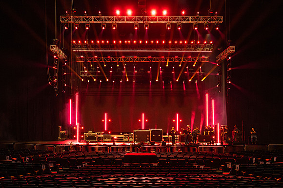 Center Stage Lights One Republic - March 2026