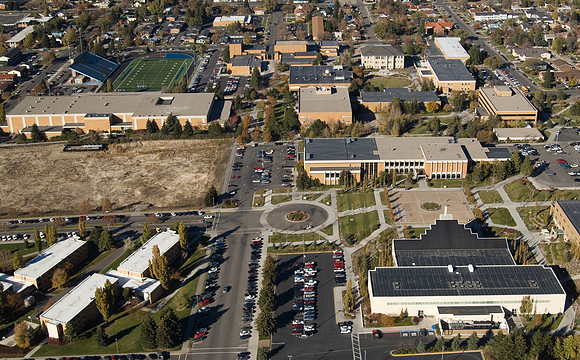 Aerial view of the BYU-Idaho Campus in 2006