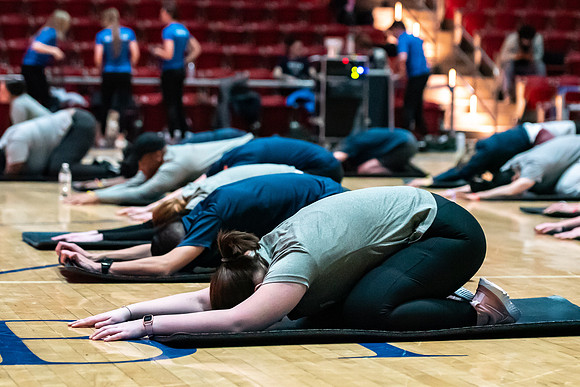 Students participating in the Winter 2023 Fitness Kickoff event.