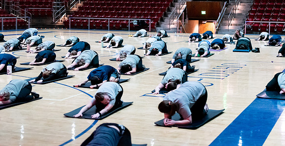 Students participating in the Winter 2023 Fitness Kickoff event.