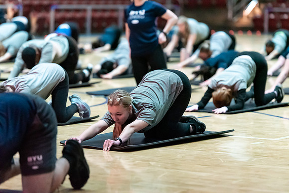 Students participating in the Winter 2023 Fitness Kickoff event.