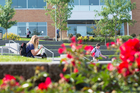 Students on the first day of school of Fall Semester.