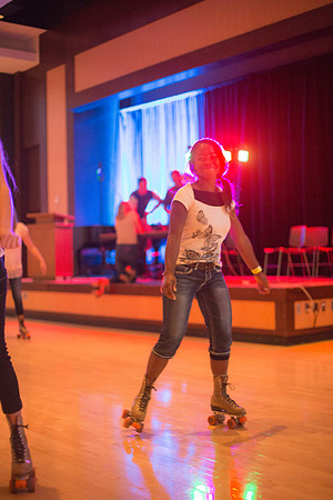 Students mix and mingle at I-Night!