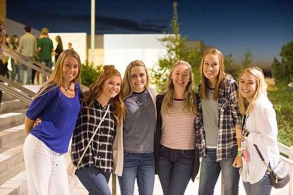 Students mix and mingle at I-Night!