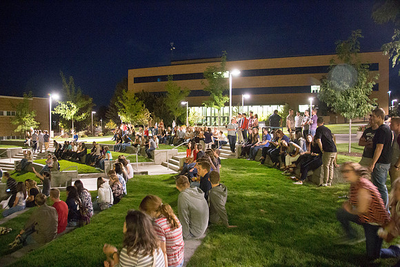 Students mix and mingle at I-Night!