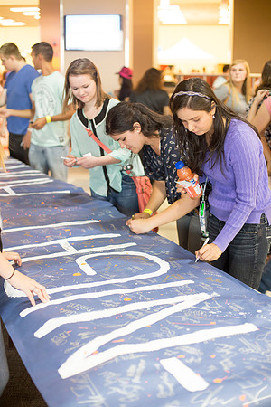 Students mix and mingle at I-Night!