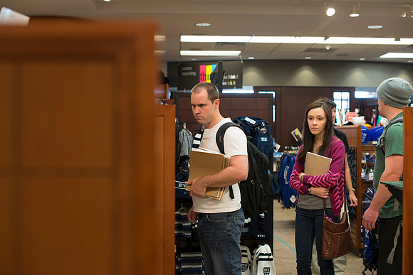 Students on the first day of school of Fall Semester.