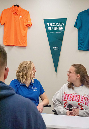 Mentor Hub where students mentor students.
