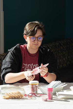 On campus housing unit, Centre Square's Valentine Cookie Event.