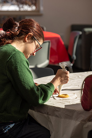 On campus housing unit, Centre Square's Valentine Cookie Event.