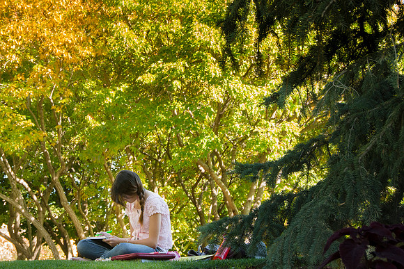Students enjoy the crisp fall weather while they can during the second week of Fall Semester.