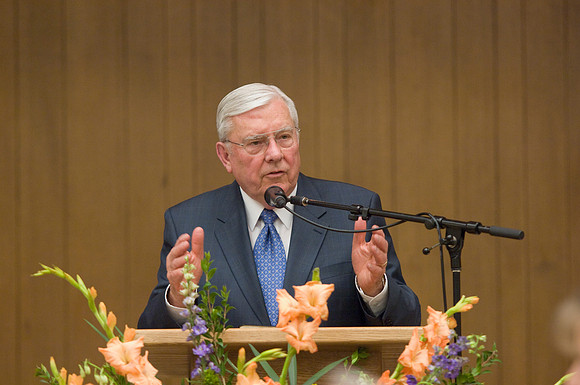 Graduation April 2008 Elder M. Russell Ballard