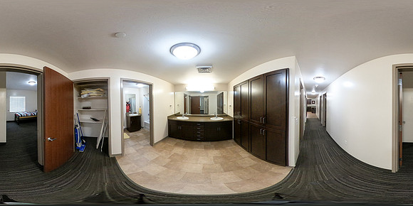 360 photos of the interior of Centre Square.