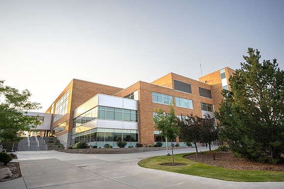 Campus Golden Light - Aug 2026