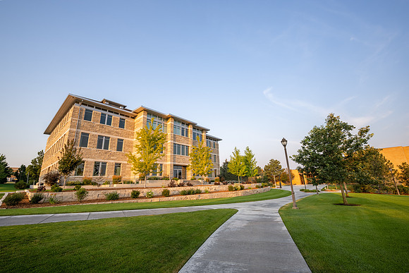 Campus Golden Light - Aug 2026