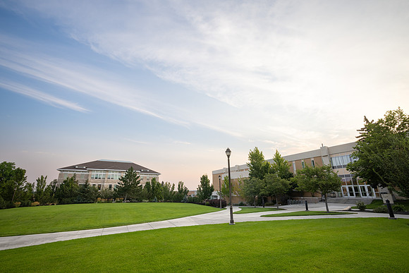 Campus Golden Light - Aug 2026