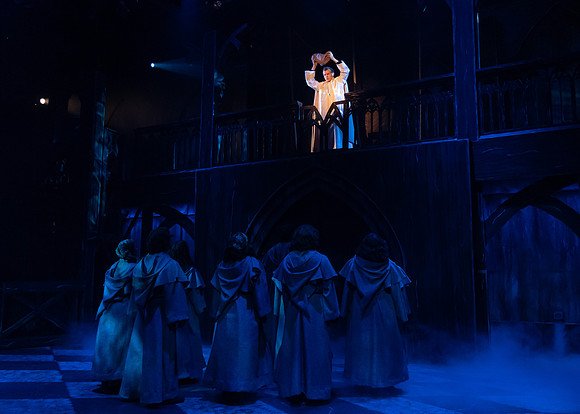 Hunchback of Notre