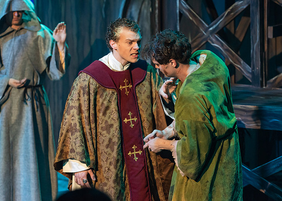 Hunchback of Notre