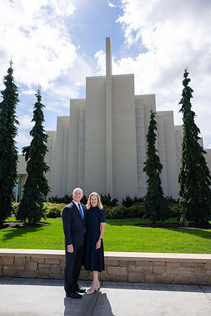 President and Sister Meredith Candid Portraits - Aug 2026