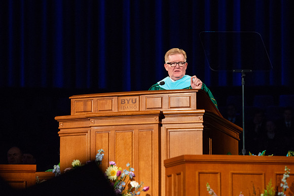 Commencement - Apr 2023