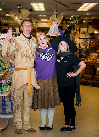 Bookstore employees