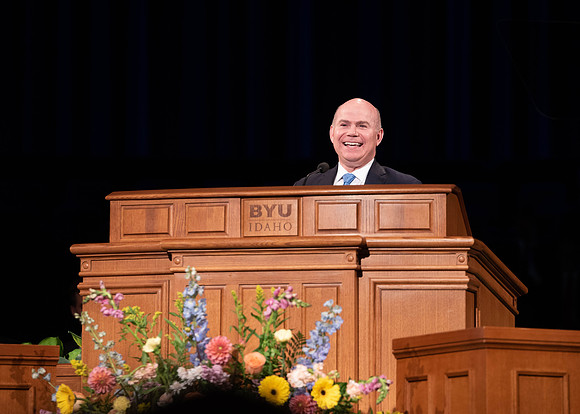 Elder D. Todd Christofferson annonuces new leadership of Brigham Young University - Idaho.