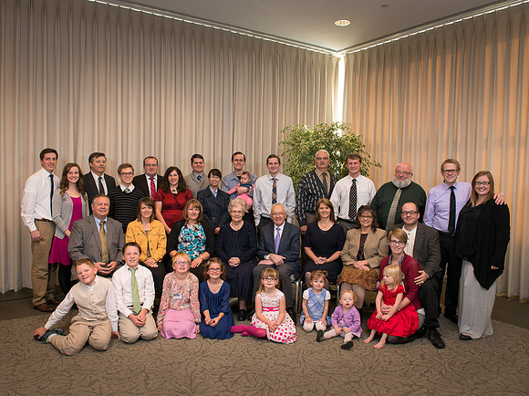 Alumni Award of Excellence; Vance & Diane Hendricks